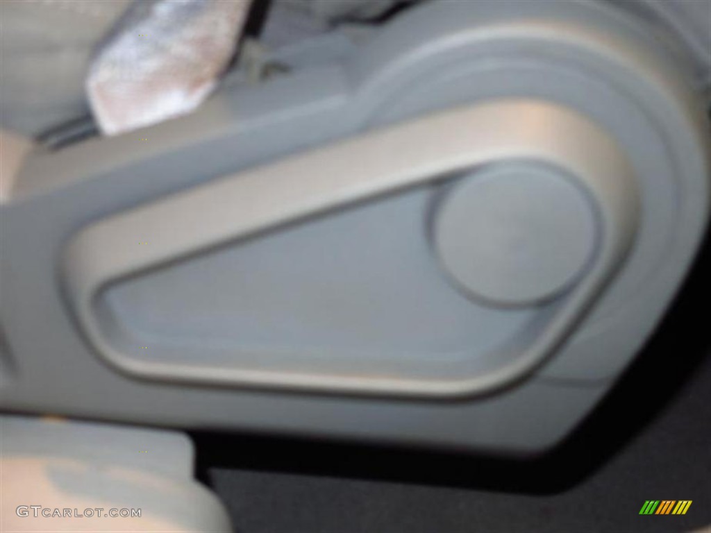 2006 PT Cruiser Touring Convertible - Magnesium Green Pearl / Pastel Slate Gray photo #17