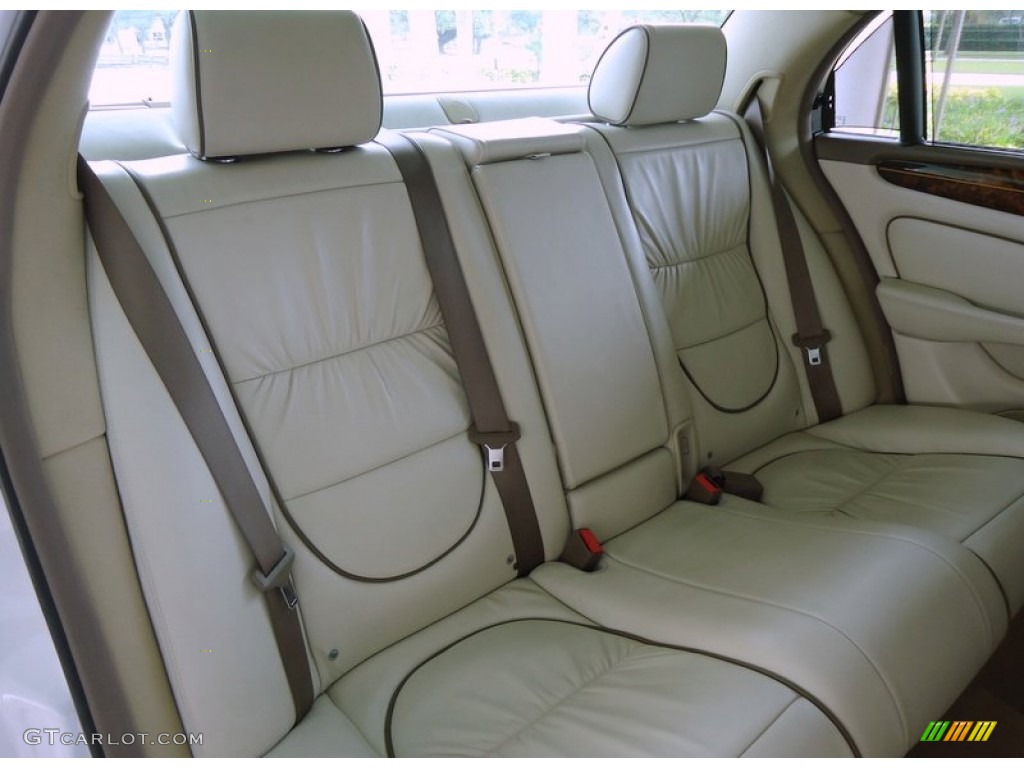 2005 Jaguar XJ Super V8 Rear Seat Photo #78786404