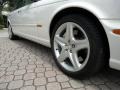 2005 Jaguar XJ Super V8 Wheel and Tire Photo