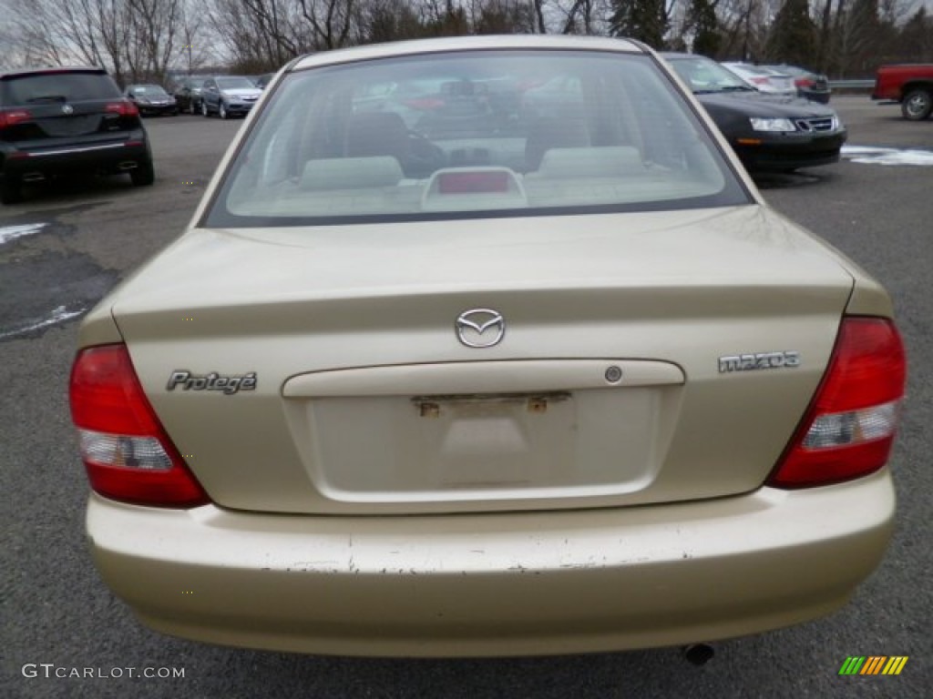2003 Protege LX - Light Sandalwood Metallic / Beige photo #6