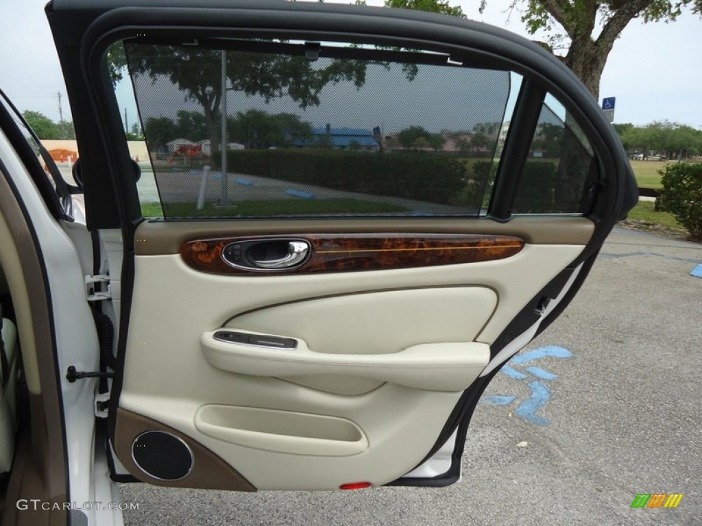2005 Jaguar XJ Super V8 Ivory Door Panel Photo #78786583