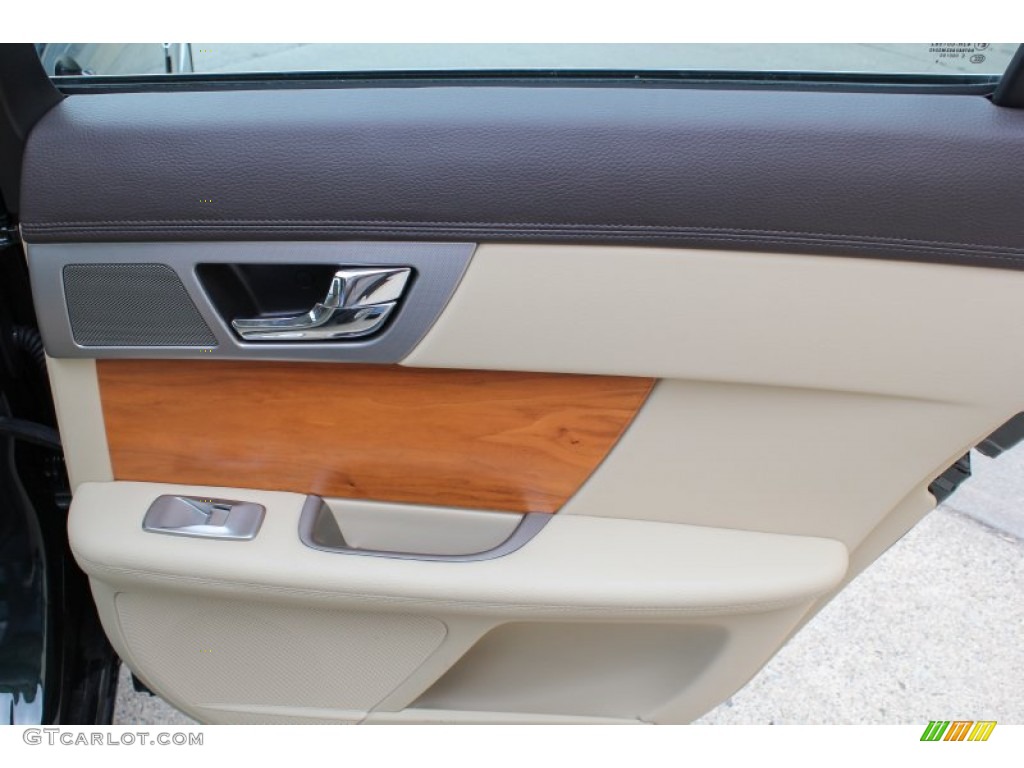 2010 Jaguar XF Sport Sedan Barley Door Panel Photo #78786622