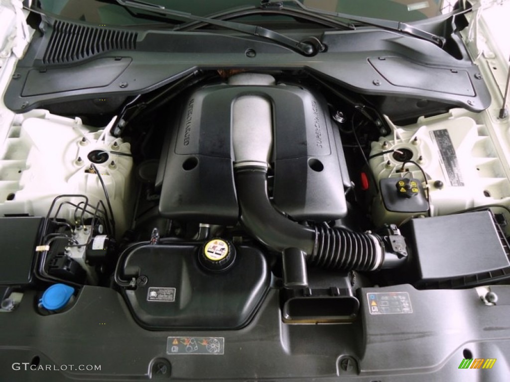 2005 Jaguar XJ Super V8 Engine Photos