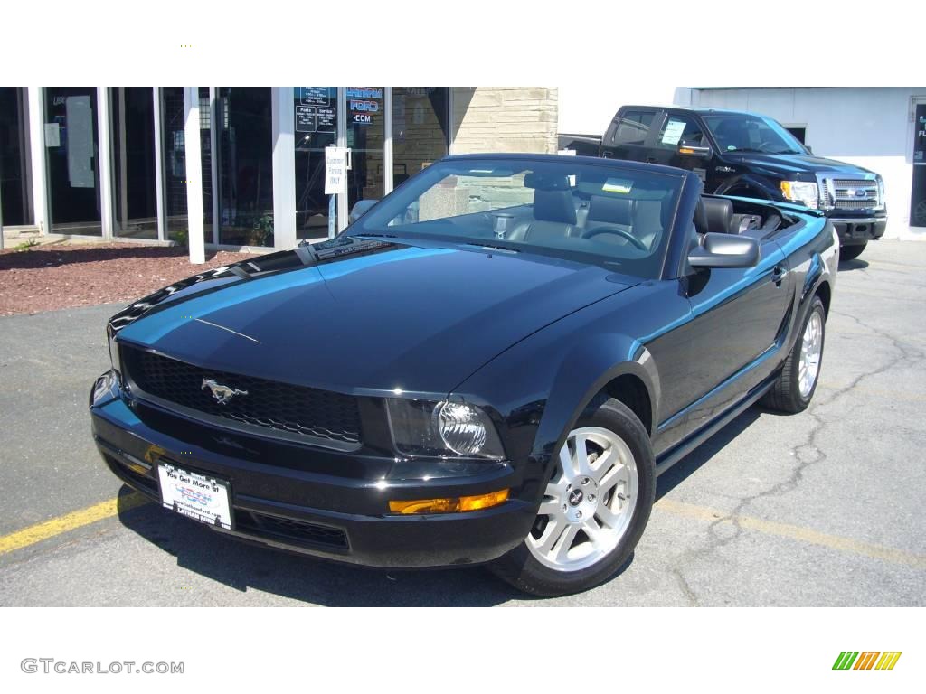 2007 Mustang V6 Premium Convertible - Black / Dark Charcoal photo #1