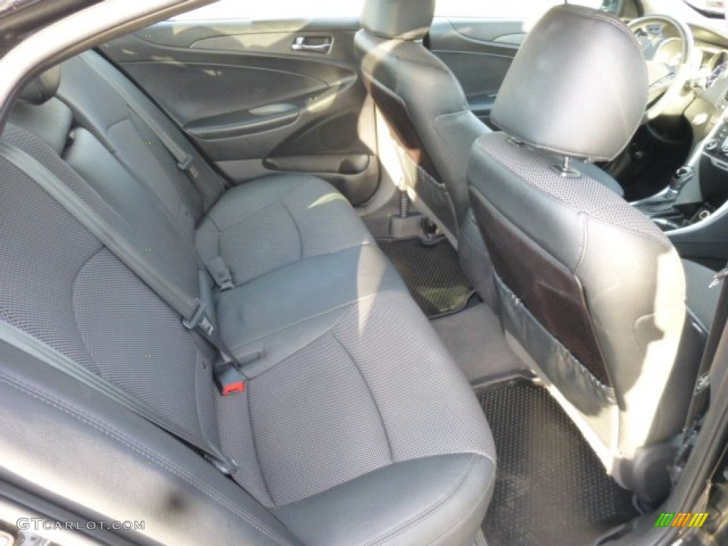 2011 Sonata SE - Midnight Black / Black photo #11