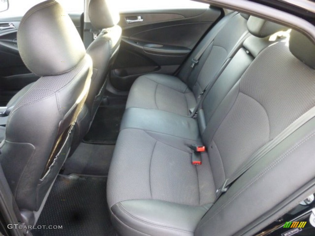 2011 Sonata SE - Midnight Black / Black photo #12