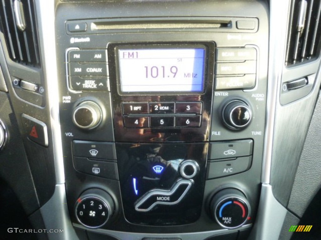 2011 Sonata SE - Midnight Black / Black photo #17