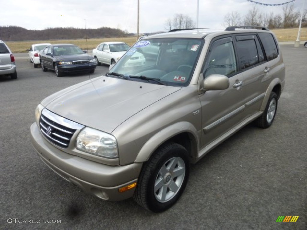 2003 Suzuki XL7 Touring 4x4 Exterior Photos