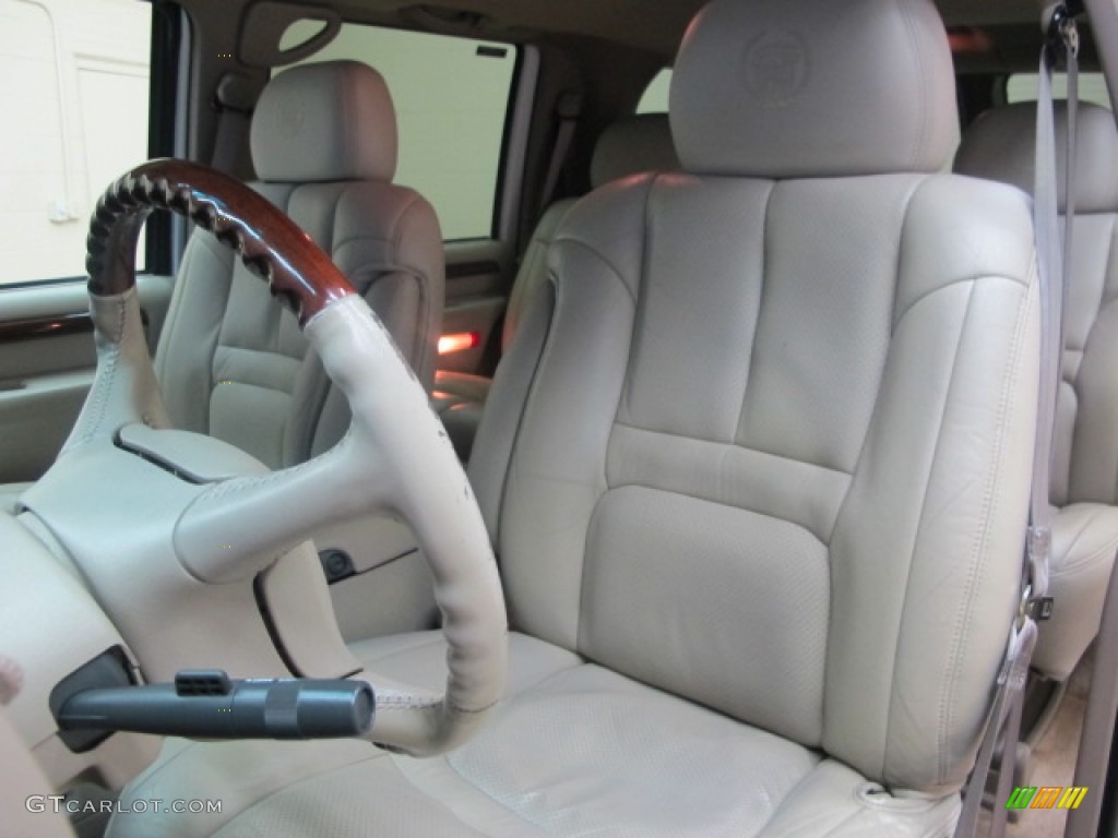 2000 Escalade 4WD - Aspen White / Neutral Shale photo #16