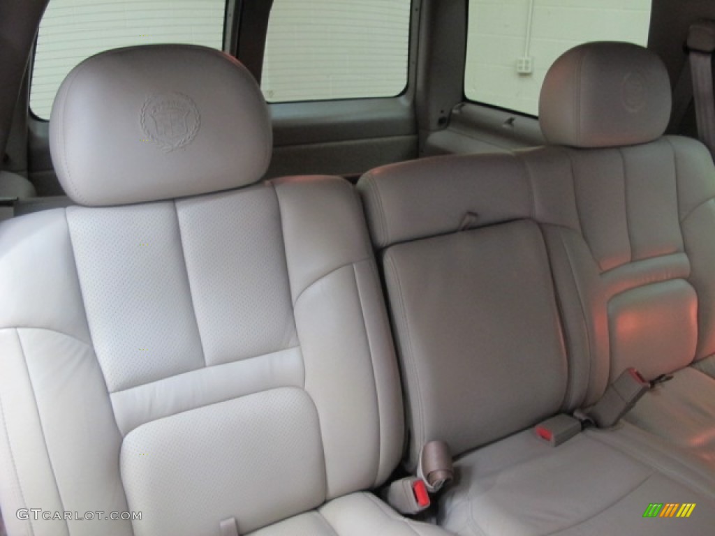 2000 Escalade 4WD - Aspen White / Neutral Shale photo #20
