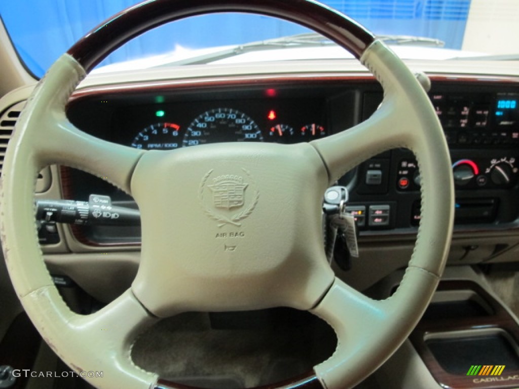 2000 Cadillac Escalade 4WD Steering Wheel Photos