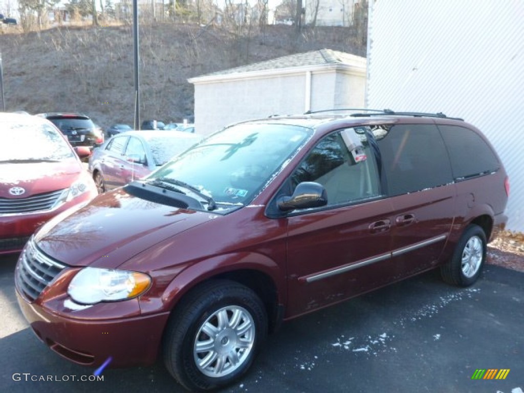2007 Town & Country Touring - Cognac Crystal Pearl / Medium Slate Gray photo #3