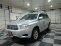 2010 Classic Silver Metallic Toyota Highlander   photo #3