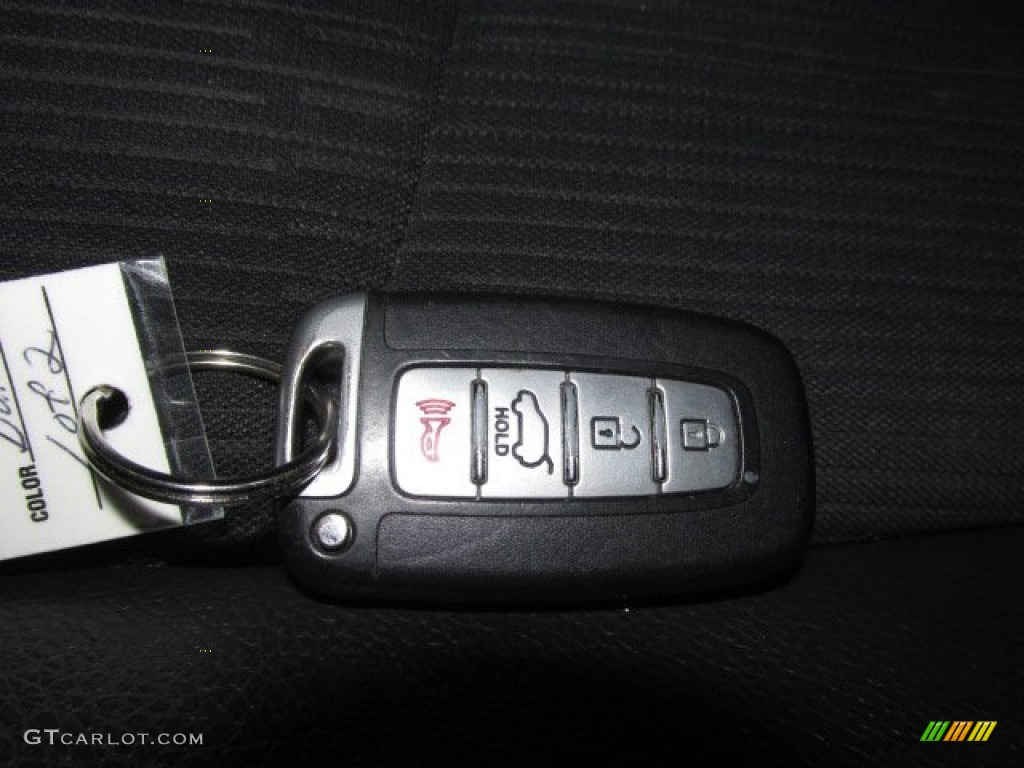 2011 Sorento EX V6 AWD - White Sand Beige / Black photo #20