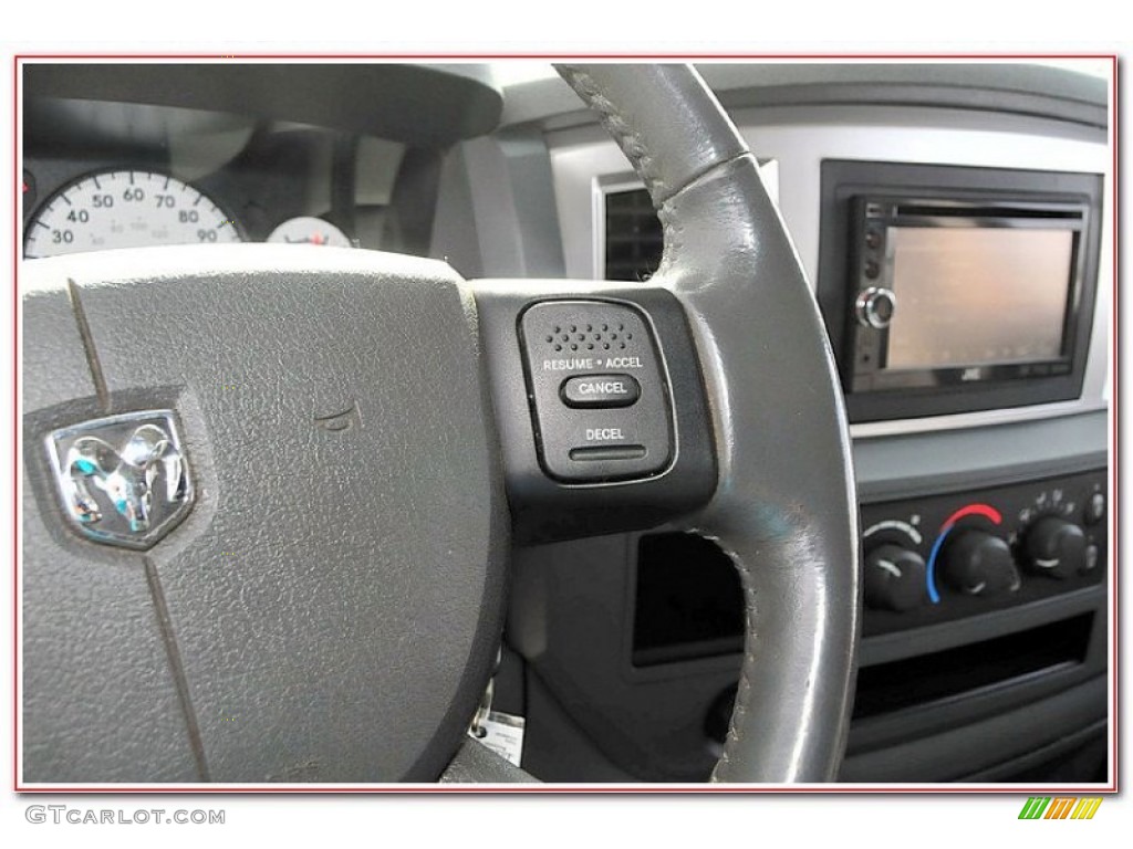 2006 Ram 2500 SLT Quad Cab 4x4 - Flame Red / Medium Slate Gray photo #19