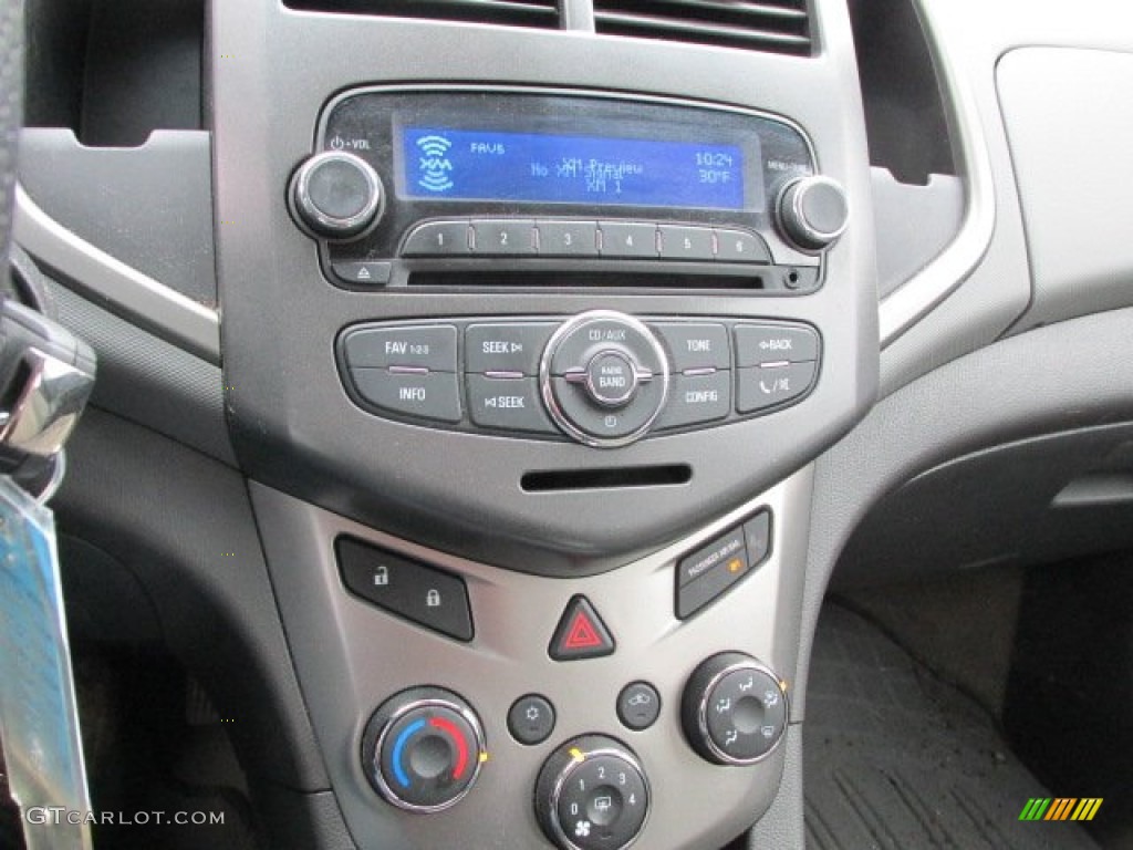2012 Chevrolet Sonic LT Sedan Controls Photos