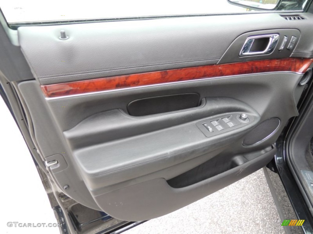 2010 Lincoln MKT FWD Charcoal Black Door Panel Photo #78795068