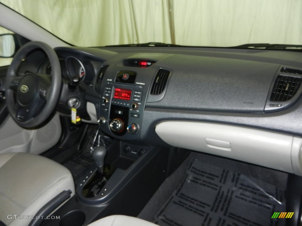 2010 Forte EX - Bronze / Stone photo #20