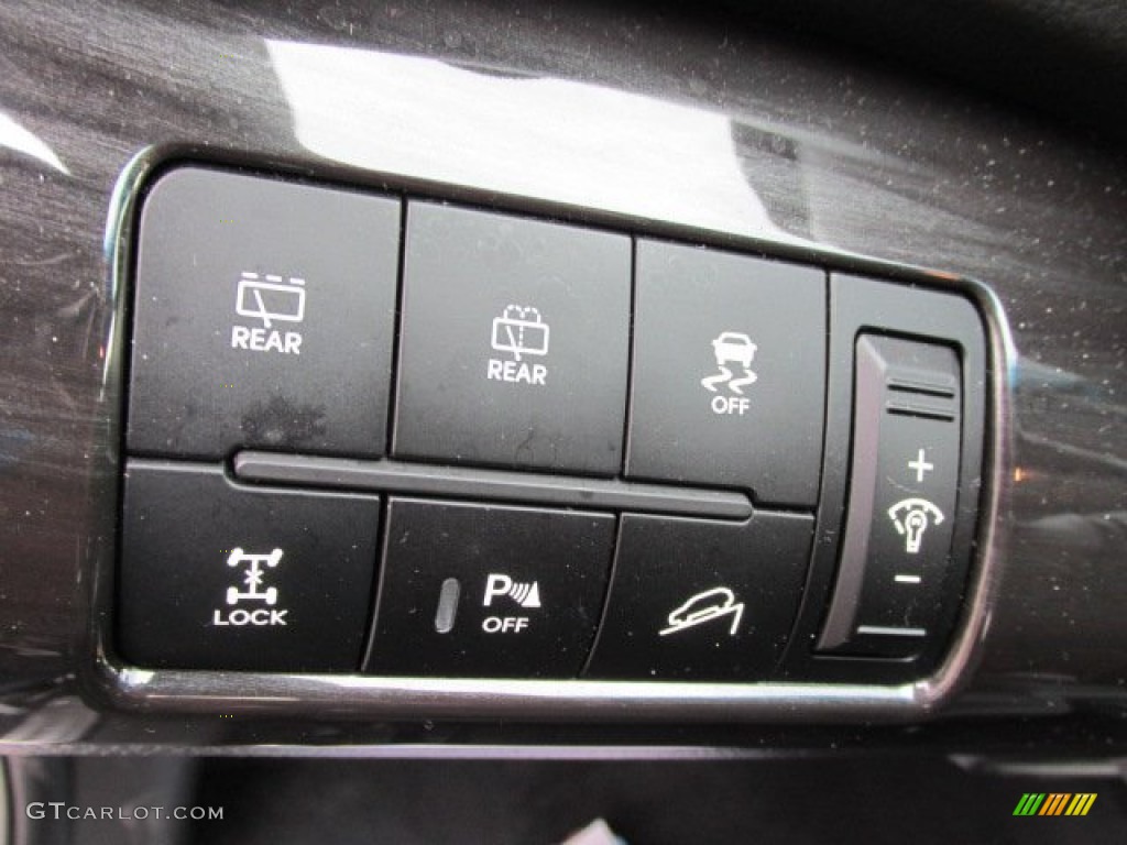 2013 Kia Sorento EX V6 AWD Controls Photo #78796301