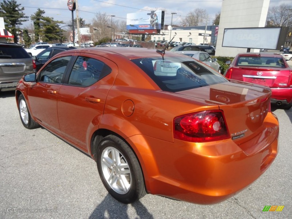 Mango Tango Pearl 2011 Dodge Avenger Mainstreet Exterior Photo #78797153