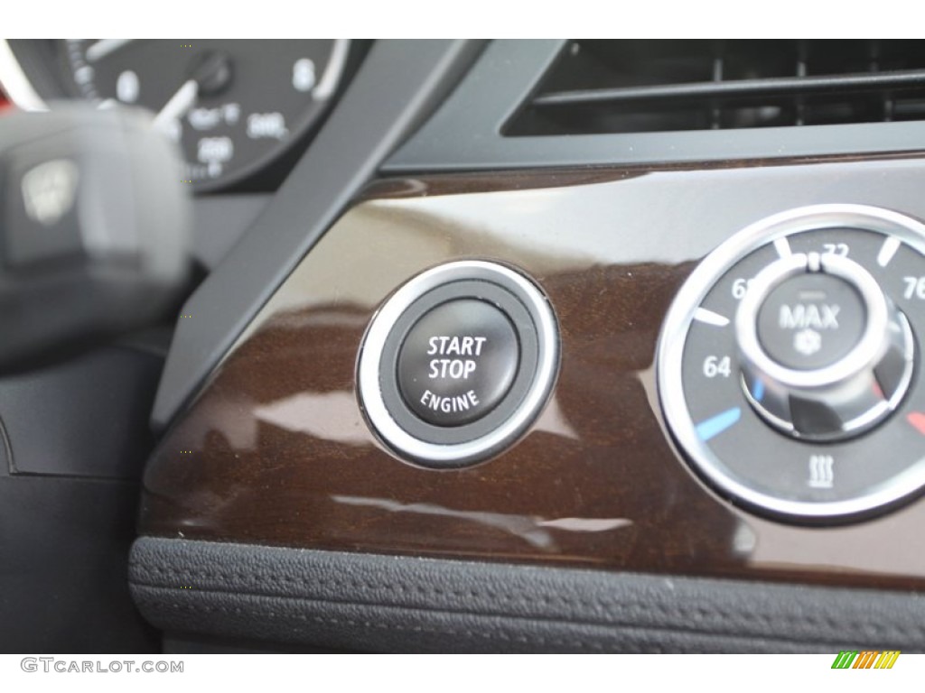 2009 BMW Z4 sDrive35i Roadster Controls Photo #78798343