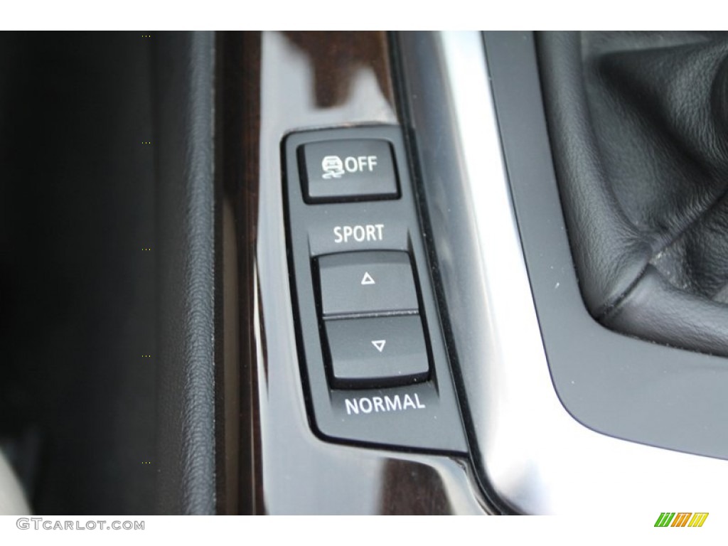 2009 BMW Z4 sDrive35i Roadster Controls Photo #78798381