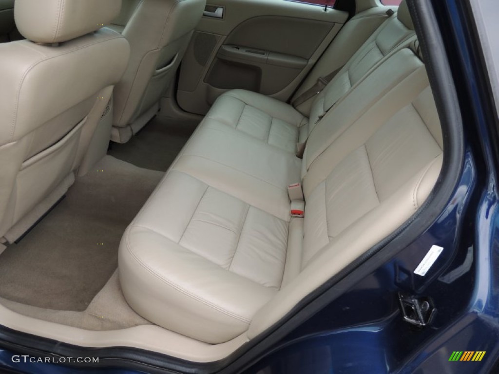2007 Ford Five Hundred SEL Rear Seat Photo #78798490