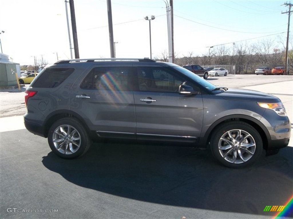 2013 Explorer XLT - Sterling Gray Metallic / Medium Light Stone photo #8