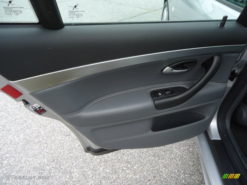 2007 Saab 9-3 Aero SportCombi Wagon Door Panel Photos