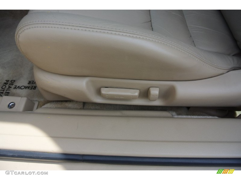 2007 Accord EX V6 Coupe - Taffeta White / Ivory photo #11