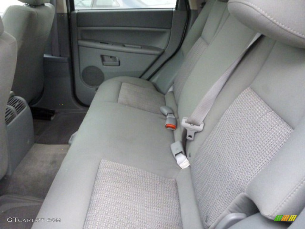 2007 Jeep Grand Cherokee Laredo 4x4 Rear Seat Photo #78804359