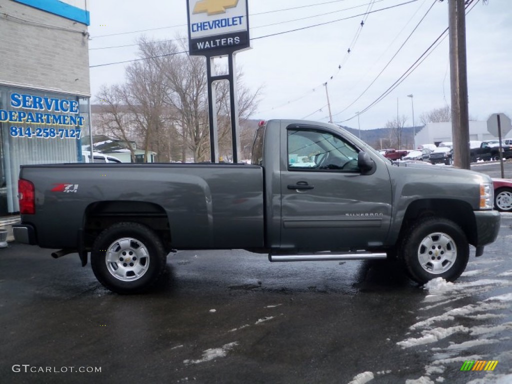 2011 Silverado 1500 LT Regular Cab 4x4 - Steel Green Metallic / Ebony photo #4