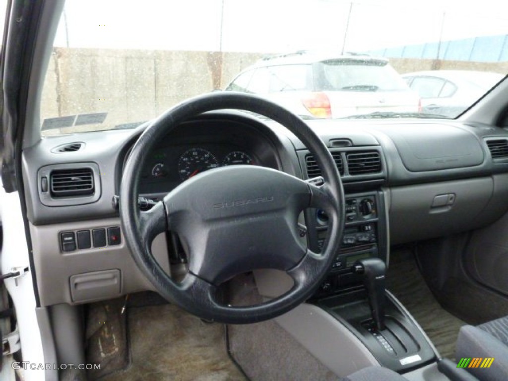 2000 Impreza Outback Sport Wagon - Aspen White / Gray photo #12