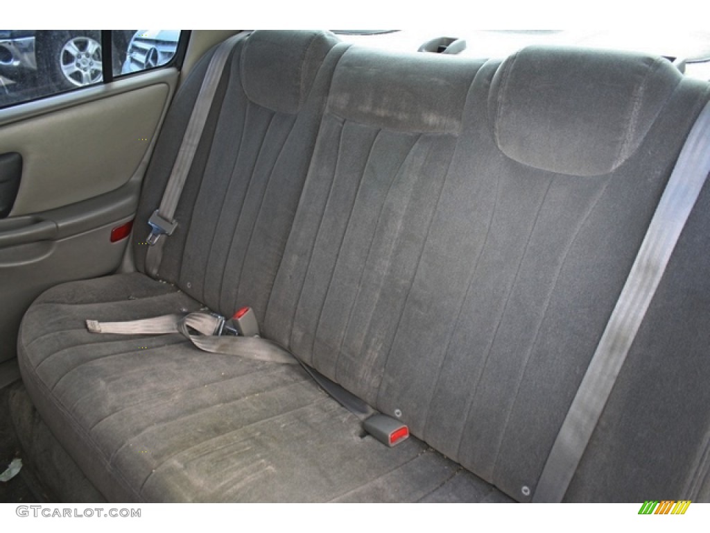 2004 Chevrolet Classic Standard Classic Model Rear Seat Photo #78806380