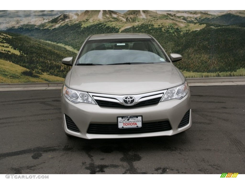 2013 Camry LE - Champagne Mica / Ivory photo #3