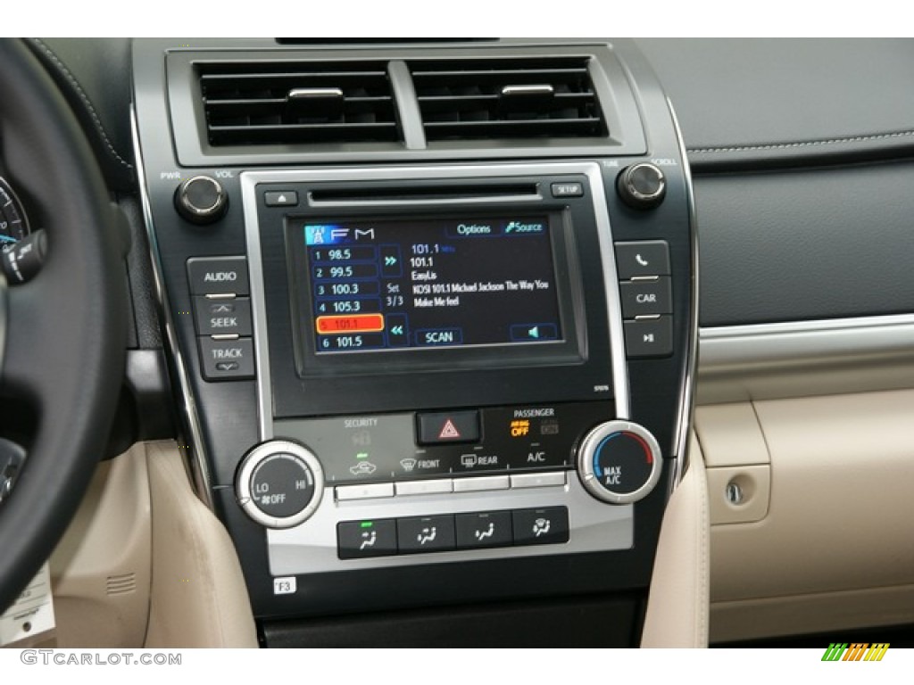 2013 Camry LE - Champagne Mica / Ivory photo #6