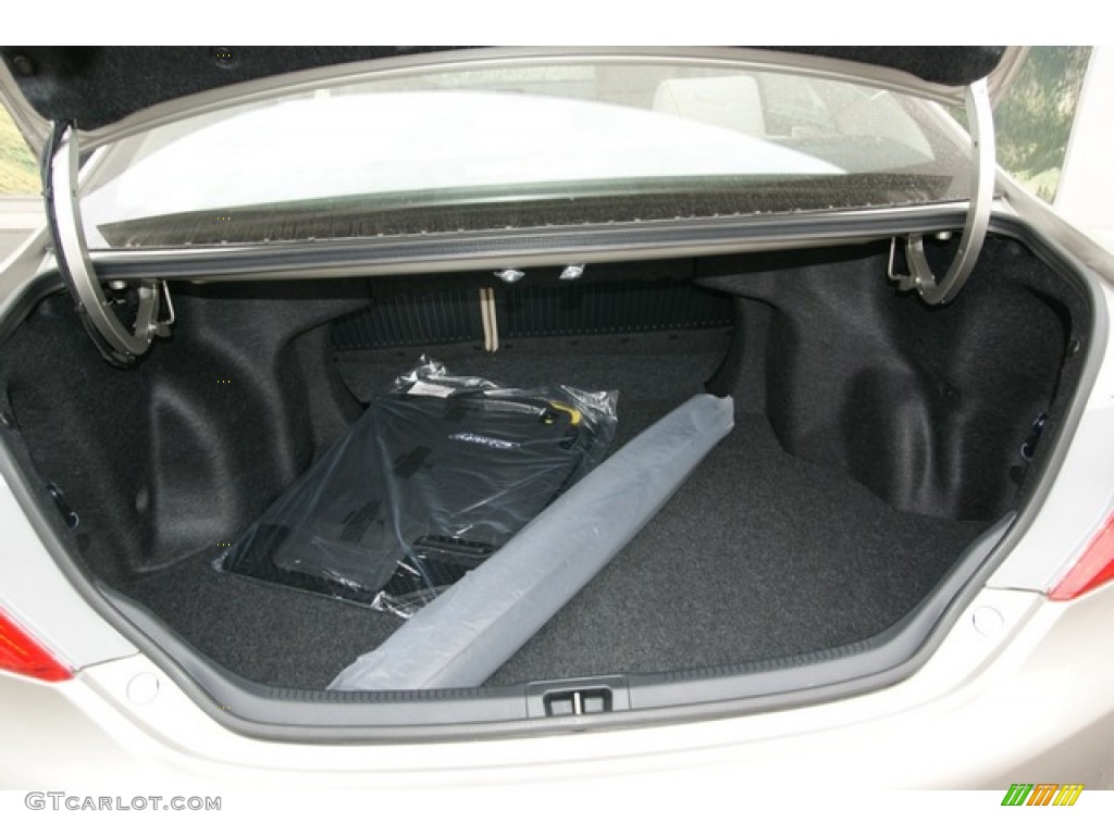 2013 Camry LE - Champagne Mica / Ivory photo #8