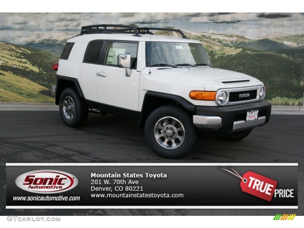 Iceberg White Toyota FJ Cruiser