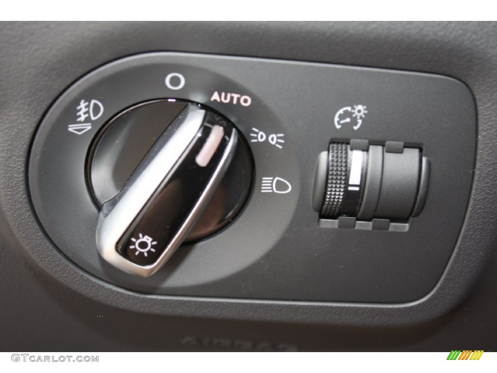 2013 Audi TT 2.0T quattro Coupe Controls Photo #78808685