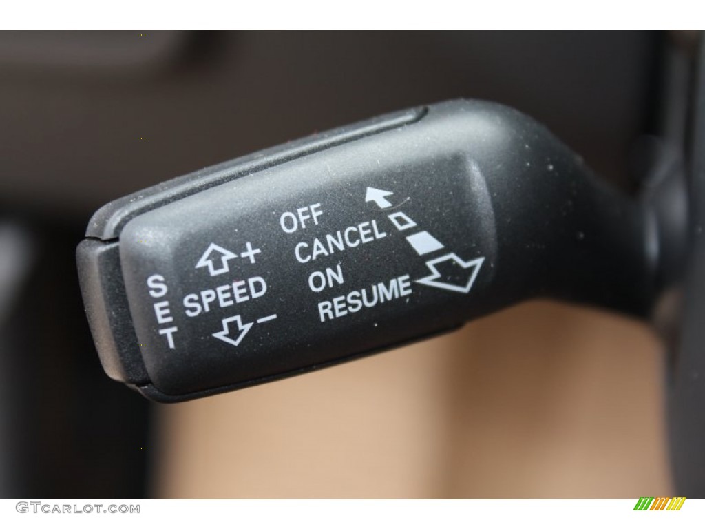 2013 Audi TT 2.0T quattro Coupe Controls Photo #78809315