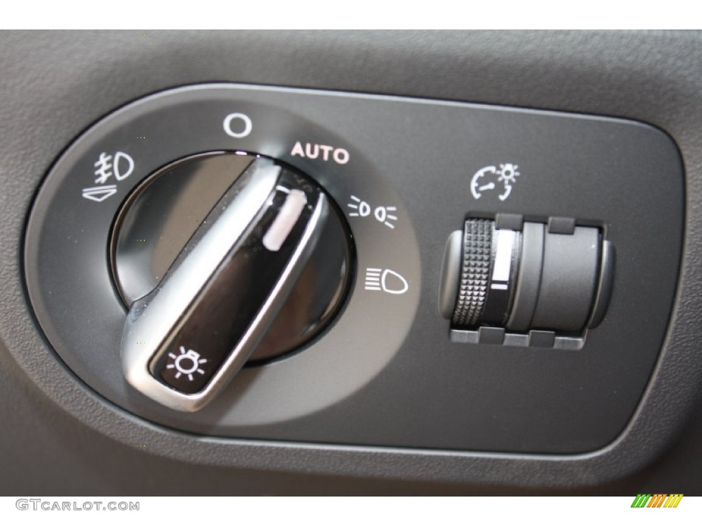 2013 Audi TT 2.0T quattro Coupe Controls Photo #78809336