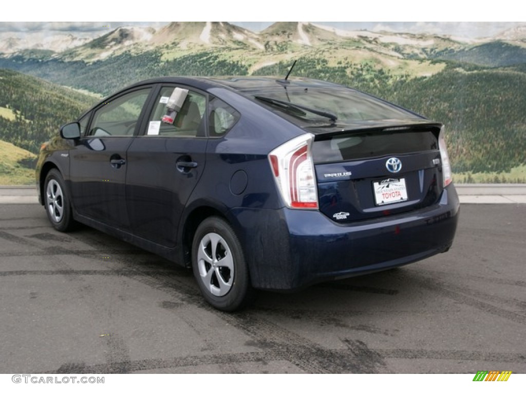 2013 Prius Four Hybrid - Nautical Blue Metallic / Bisque photo #2