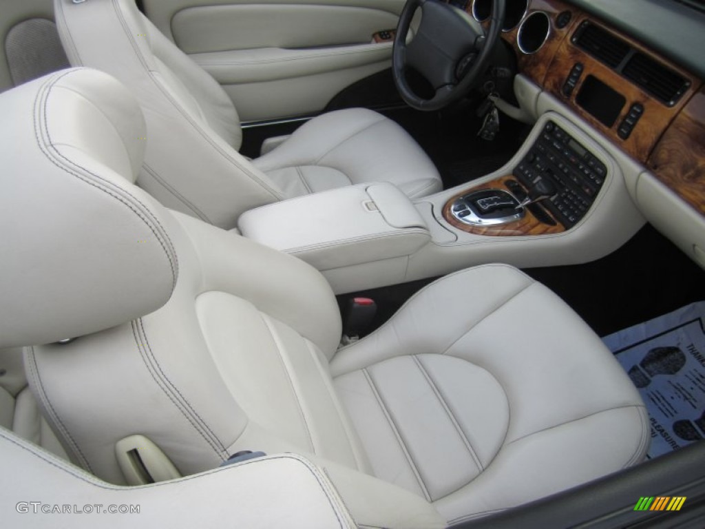 2006 XK XK8 Convertible - Pacific Blue Metallic / Cashmere photo #17