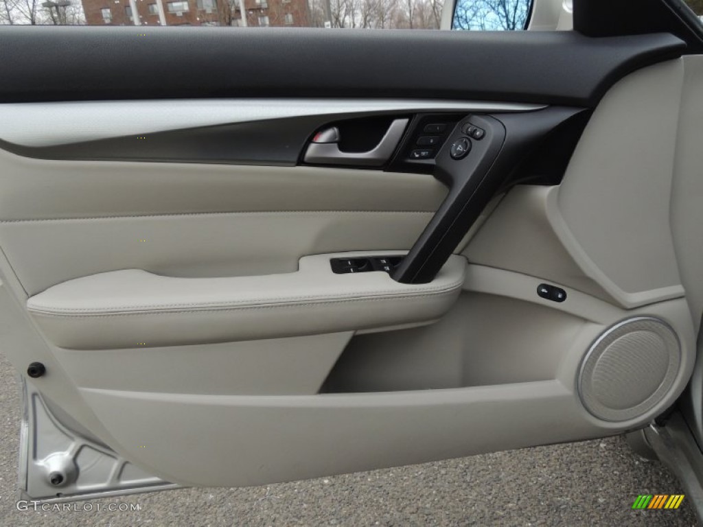 2011 Acura TL 3.5 Technology Taupe Gray Door Panel Photo #78811502