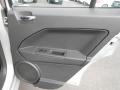 Bright Silver Metallic - Caliber SXT Photo No. 25