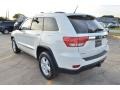 Stone White - Grand Cherokee Laredo Photo No. 3