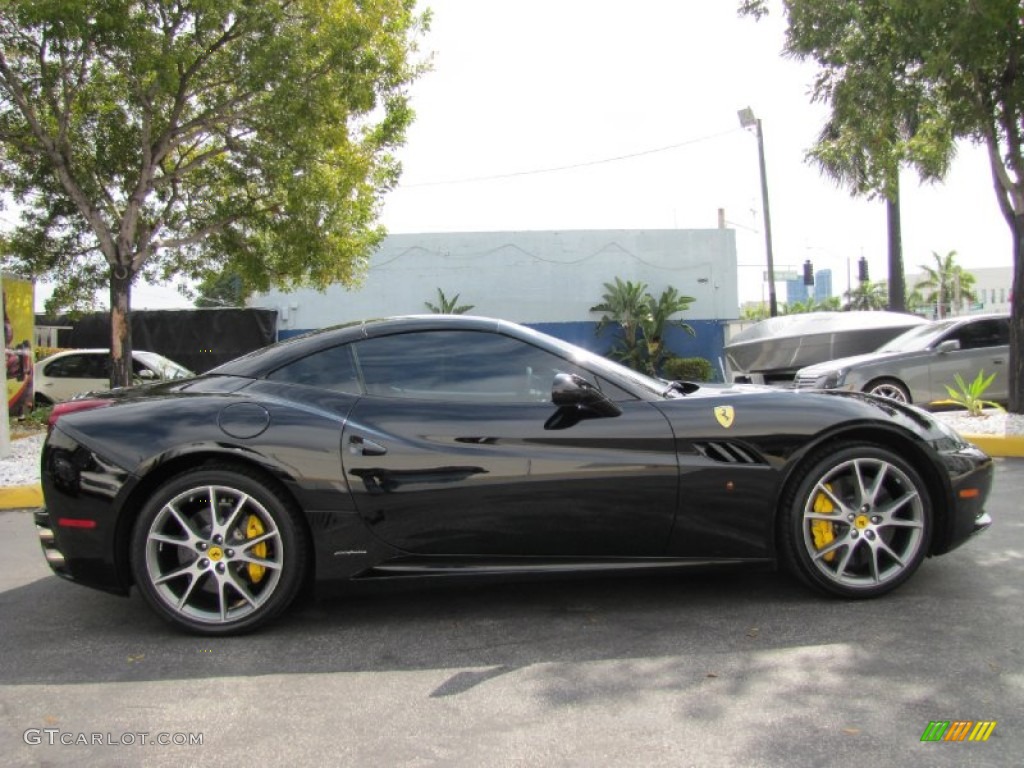 Nero Daytona (Black Metallic) 2011 Ferrari California Standard California Model Exterior Photo #78812282