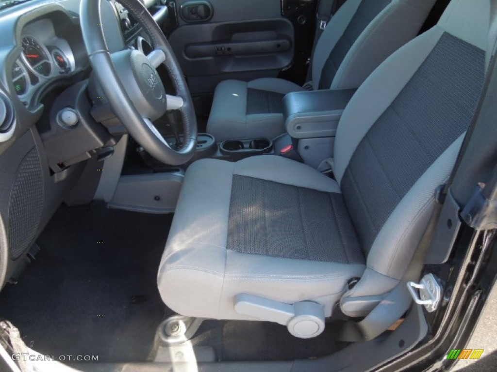Dark Slate Gray/Medium Slate Gray Interior 2010 Jeep Wrangler Sahara 4x4 Photo #78813080