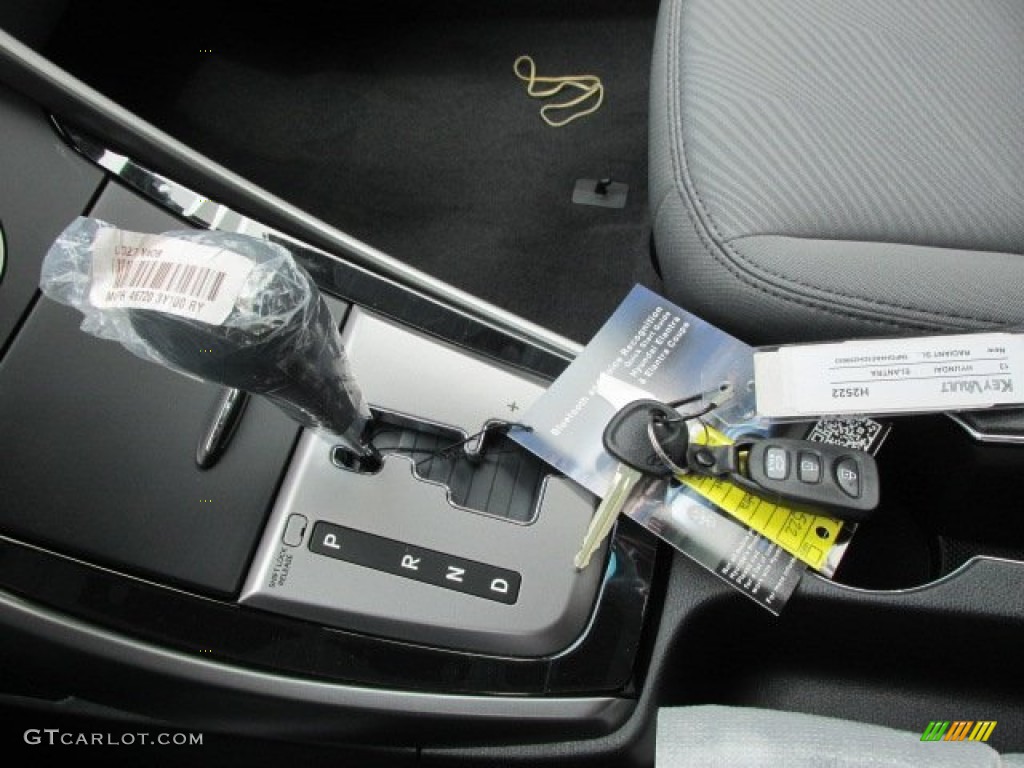 2013 Elantra GLS - Silver / Gray photo #9