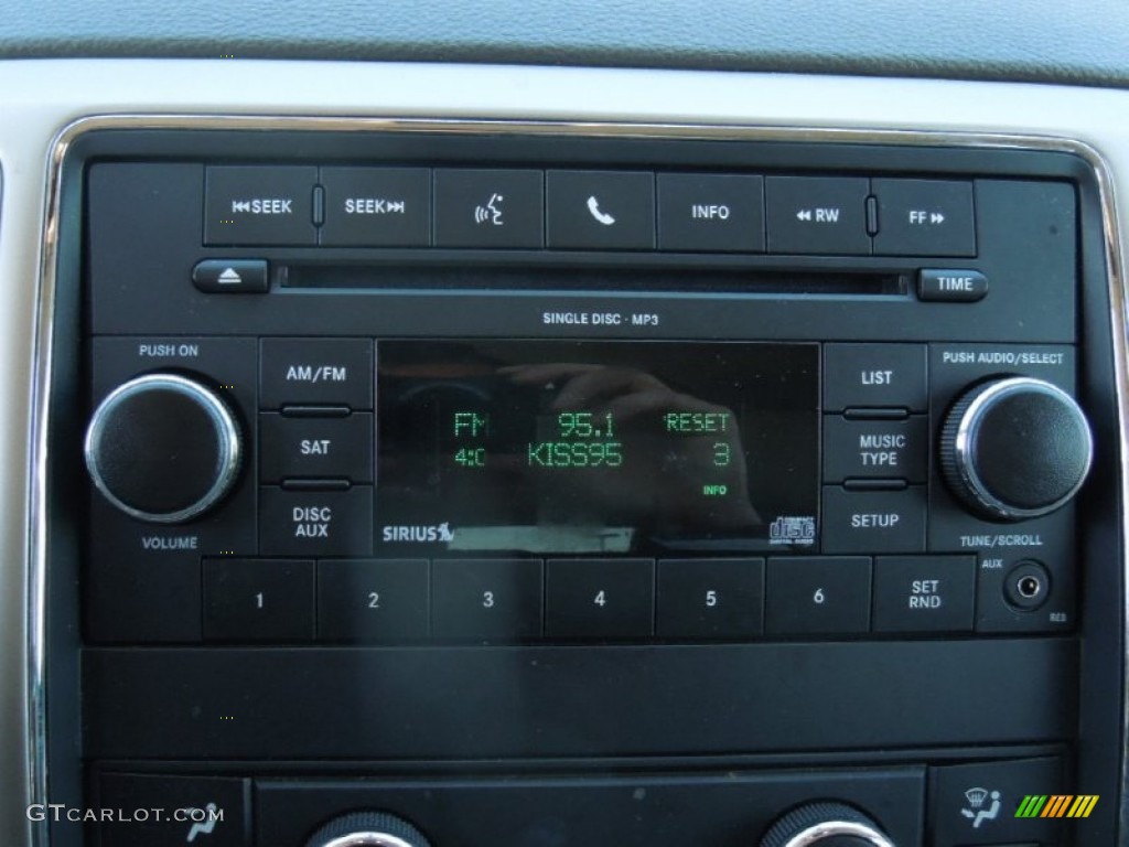 2011 Grand Cherokee Laredo - Mineral Gray Metallic / Dark Graystone/Medium Graystone photo #14
